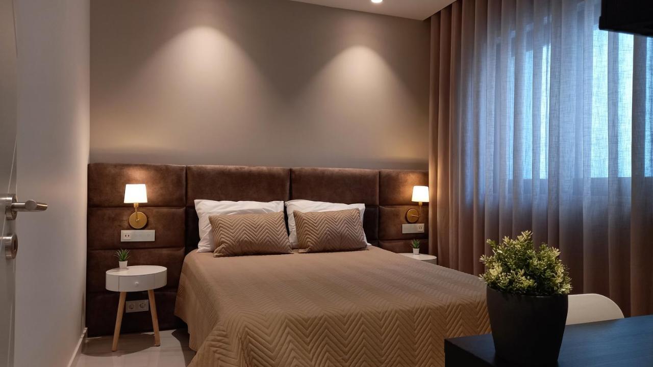Seven Seas Apartments Nazare Bagian luar foto