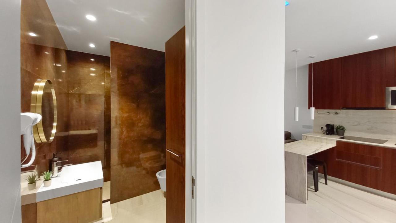 Seven Seas Apartments Nazare Bagian luar foto