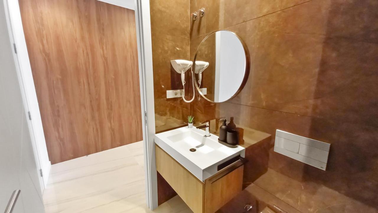 Seven Seas Apartments Nazare Bagian luar foto